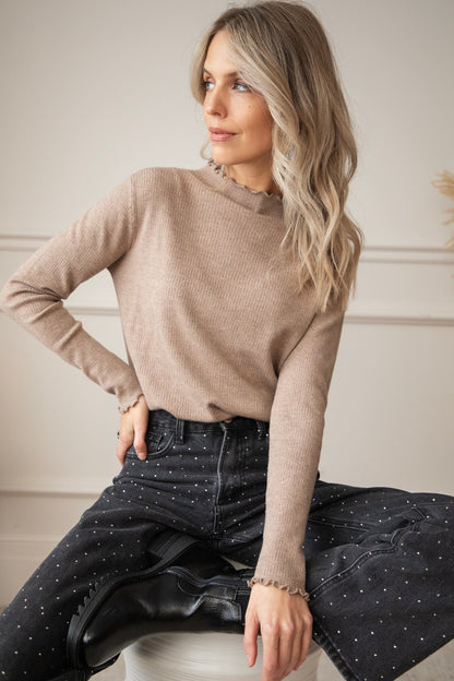 Atelier Élan™ Ruffled Taupe Longsleeve